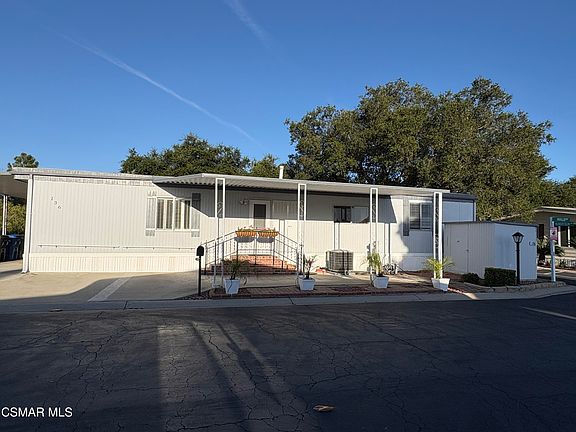 2nd image of 136 Phyllis Way #136