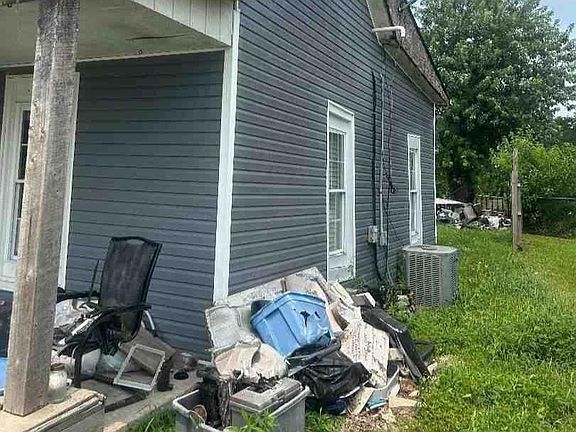 3rd image of 145 Bell St