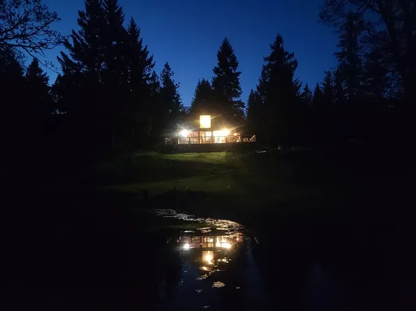 125 Warren Rd, Selma, OR 97538