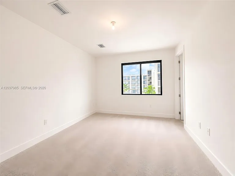 8185 NW 42nd St — Photo 10