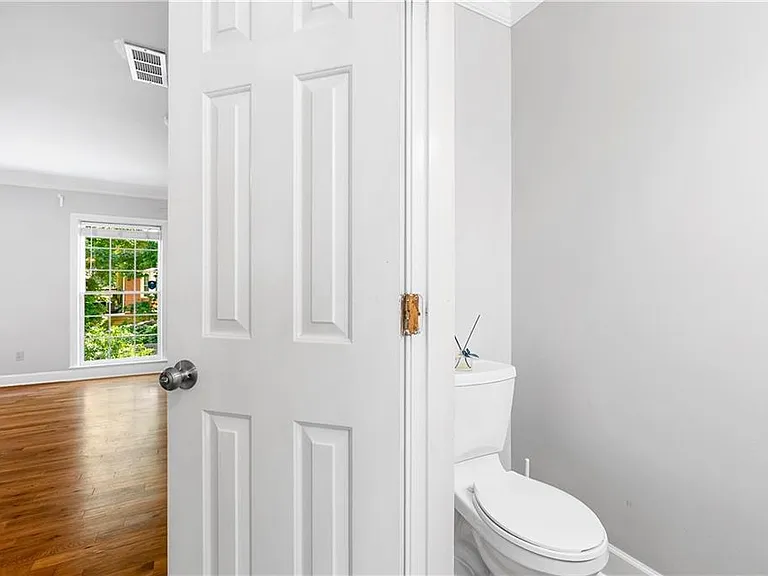 46 Mount Vernon Cir — Photo 24