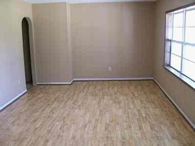 1st image of 2083 NE State Road 6