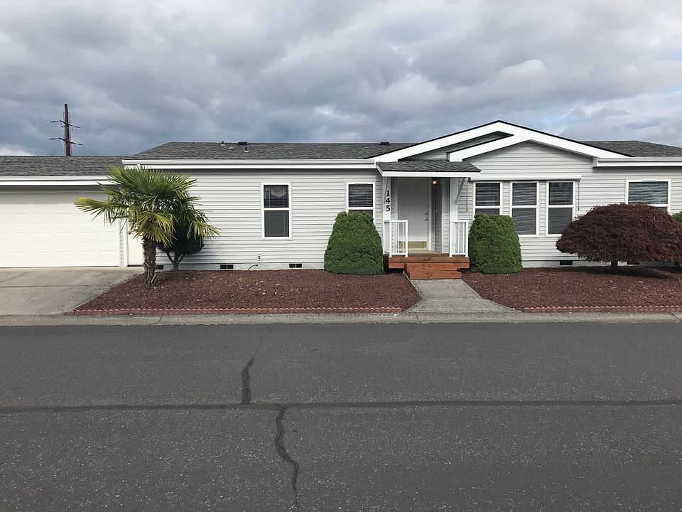 1st image of 16500 SE 1st St
