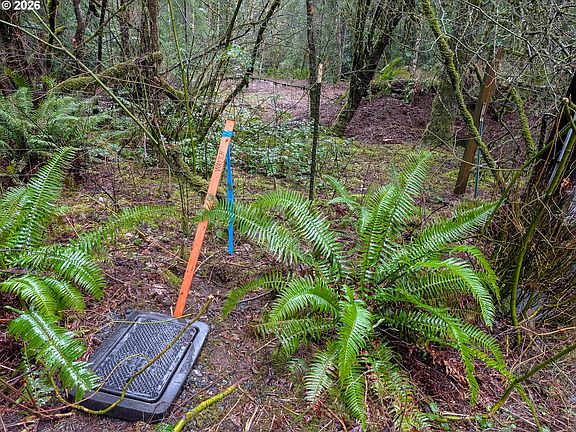 5th image of 0 NE Berry Rd