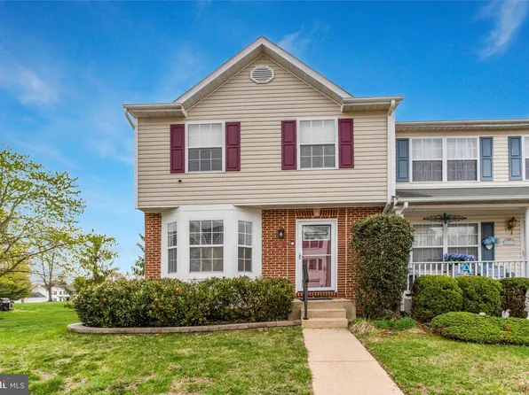 8173 Woodland Ln, Chesapeake Beach, MD 20732