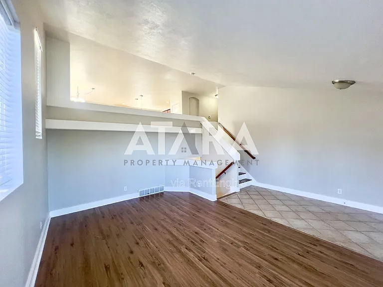 10912 S Poplar Brook Pl — Photo 10