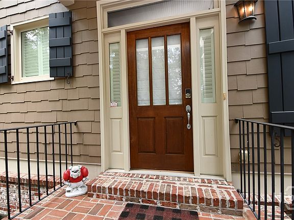 4th image of 2305 S Lumpkin Street #13