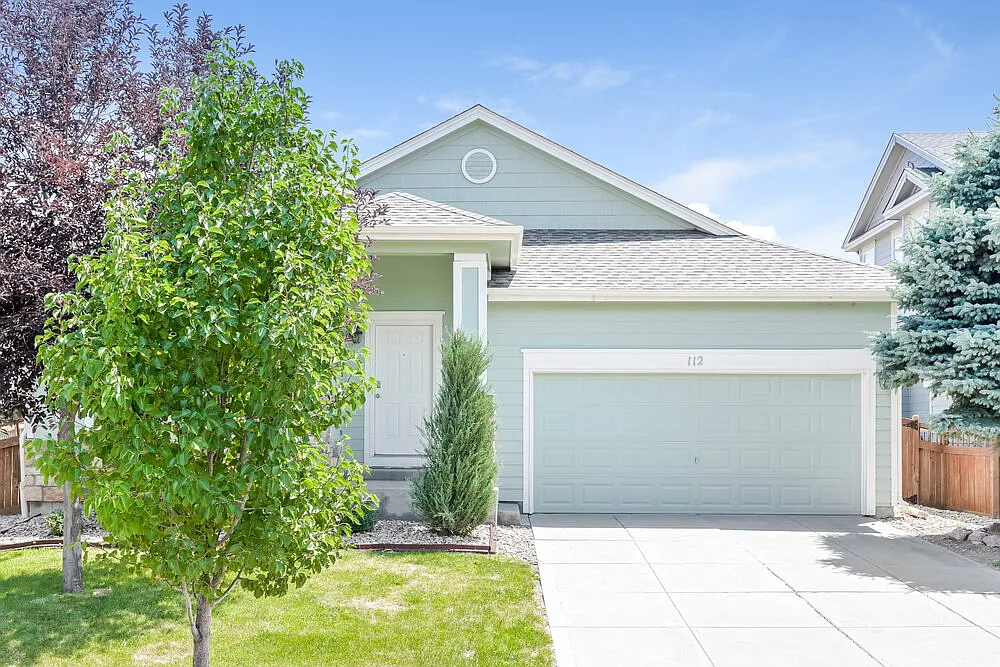 4 bed, 3.0 bath, 2664 sqft, $3,055 — Photo 1