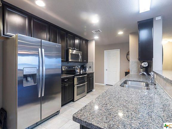 4th image of 3700 Loma Gaile Ln