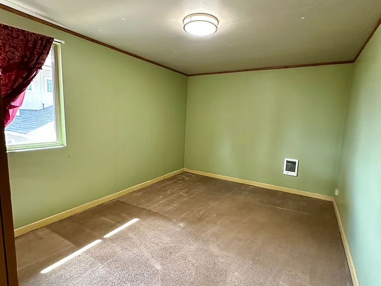 1409 NW Portland Ave — Photo 9