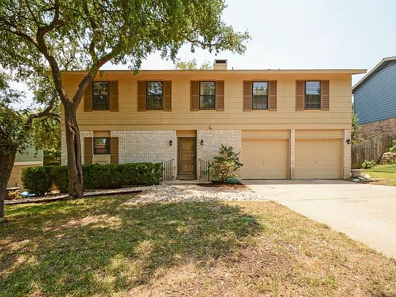 2nd image of 2709 Fentonridge Dr