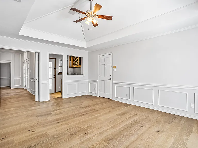 2942 Woodland Hills Dr — Photo 15