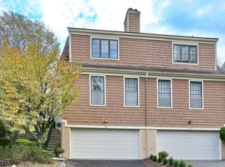 43 Nuthatcher Ct, Wayne, NJ 07470