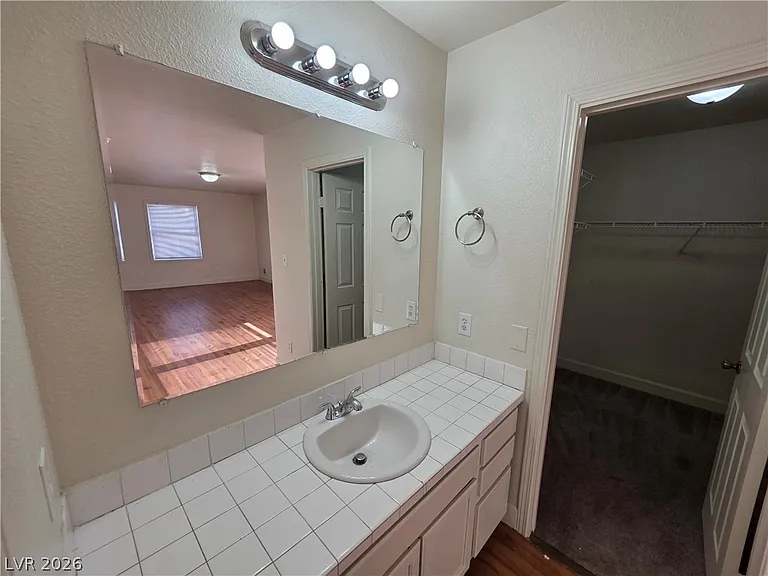1590 Mustang Dr — Photo 19