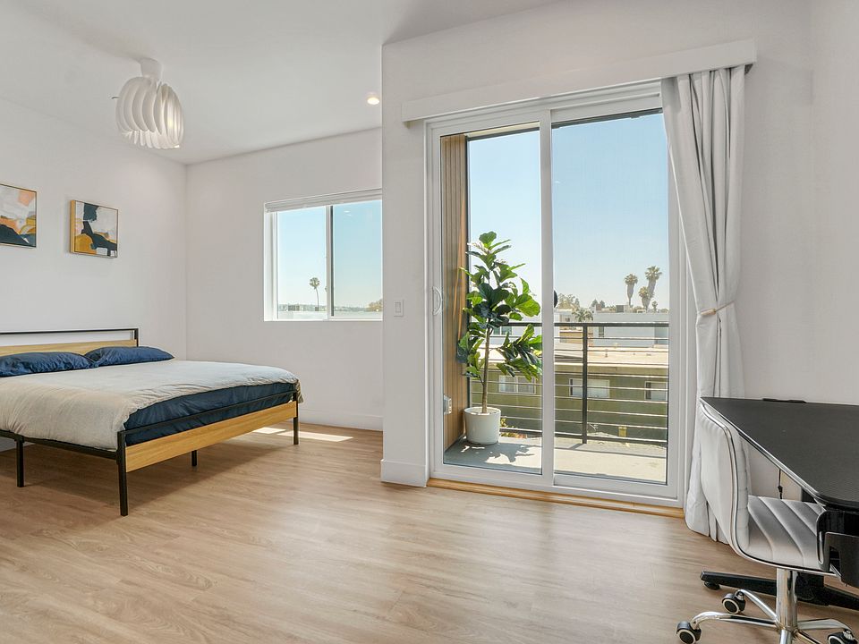 Photo sample of furnished room