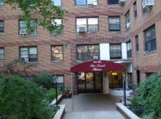 6434 102nd St APT 5E, Flushing, NY 11374