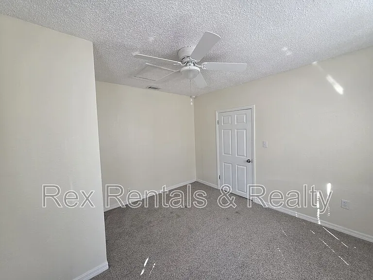 2337 15th Avenue South Front #FRONT — Photo 6