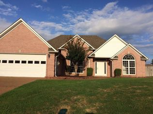 6 Lochridge Cv, Jackson, TN 38305