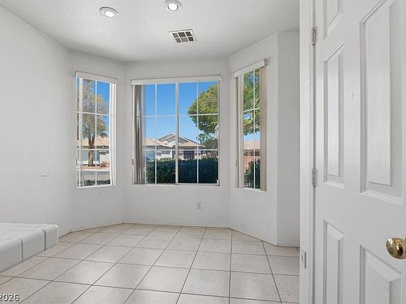 5th image of 5021 Cayman Beach St