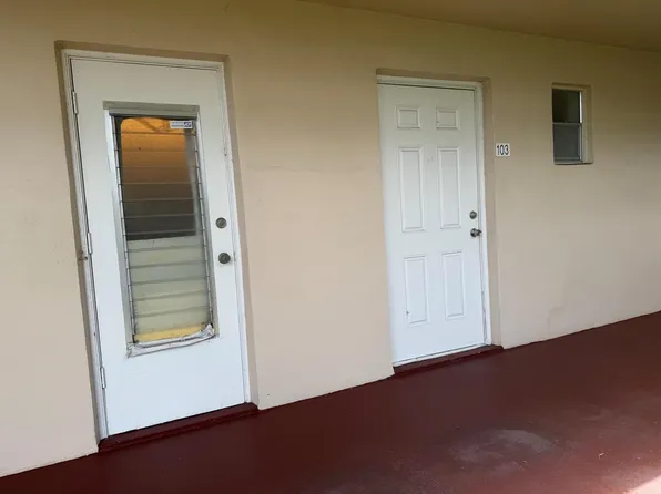 2687 Garden Dr N APT 103, Lake Worth, FL 33461