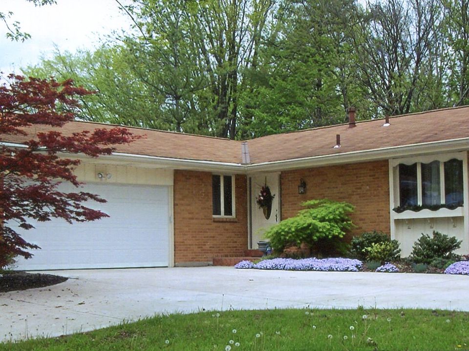 1st image of 9856 Beau Ln