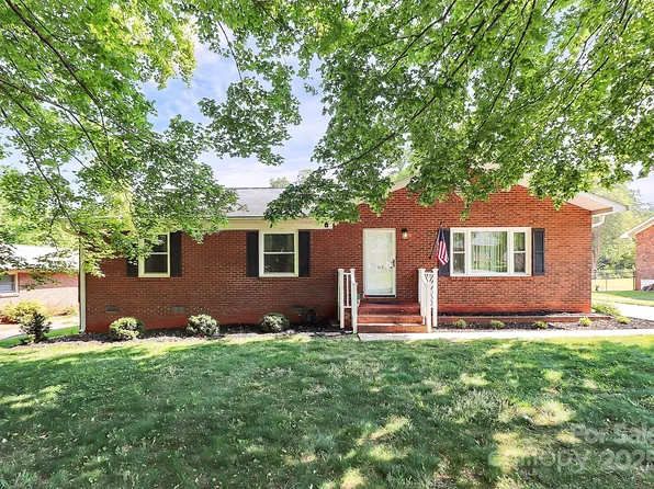 704 Kingman Dr, Charlotte, NC 28217