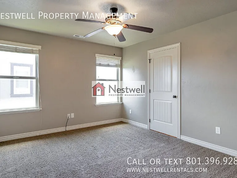 4631 W Vermillion Dr — Photo 22