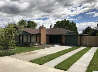 1004 King St, Grandview, WA
