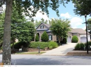 4715 Meadow Park Ln, Suwanee, GA 30024