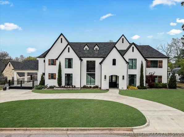 3207 E 44th St, Tulsa, OK 74105