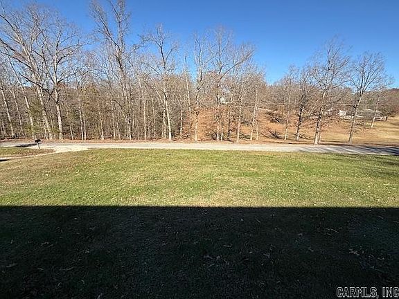 3rd image of 120 Stark Springs Ln