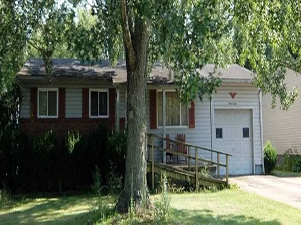 1312 Deforest Rd SE, Warren, OH 44484