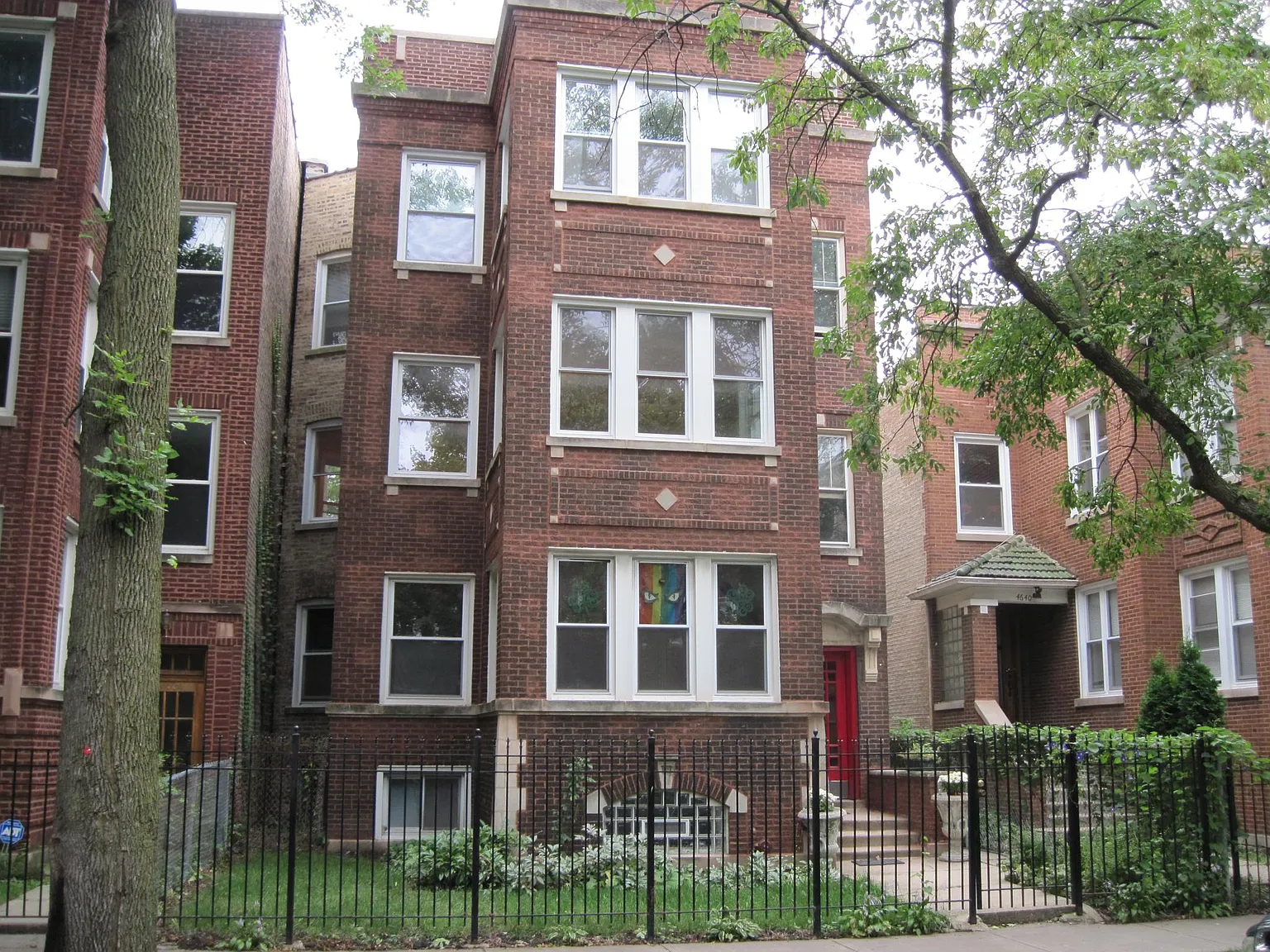 4636 N Central Park Ave APT 1 photo 1