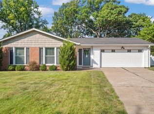 1375 Mirandy Dr, Saint Louis, MO 63146