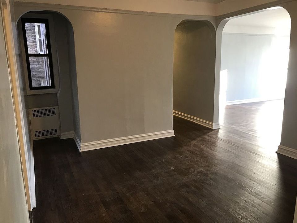 1st image of 4720 42nd St APT 2D
