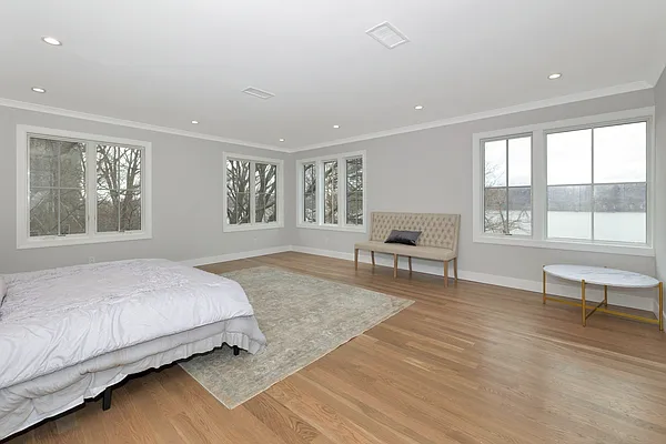 Sold by Trebach Realty | media 22