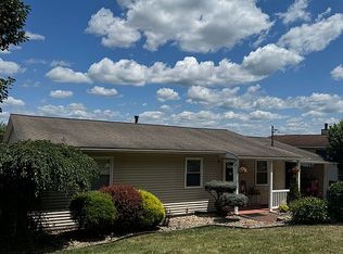2407 27th Ave, Parkersburg, WV 26101