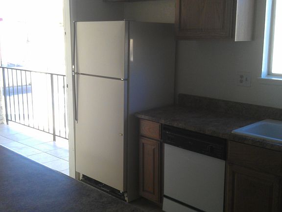 3rd image of 3649 Van Dyke Ave
