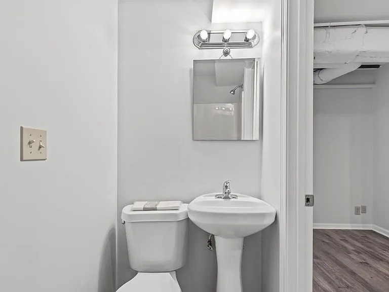 856 Saint Charles Ave NE #3 — Photo 17