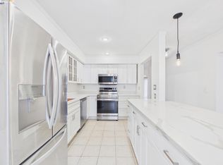 466 Crescent St APT 114, Oakland, CA 94610