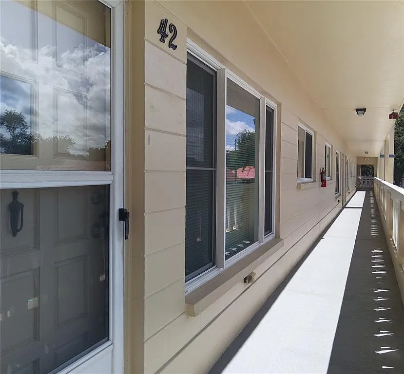 2 bed, 2.0 bath, 1100 sqft, $1,850 — Photo 4