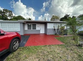 6129 Funston St, Hollywood, FL 33023