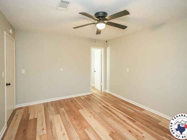 484 Us Highway 259 N, De Kalb, TX 75559