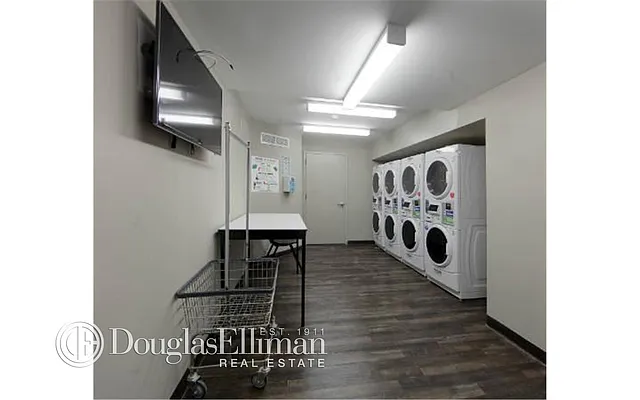 Rented by Douglas Elliman | media 39