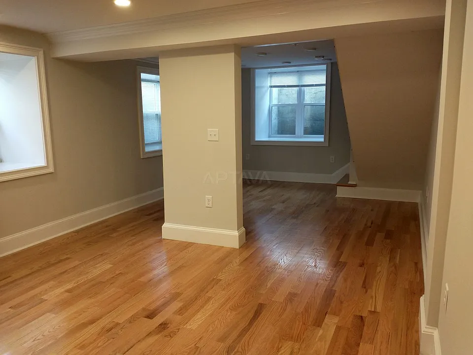 101 Morse St #108