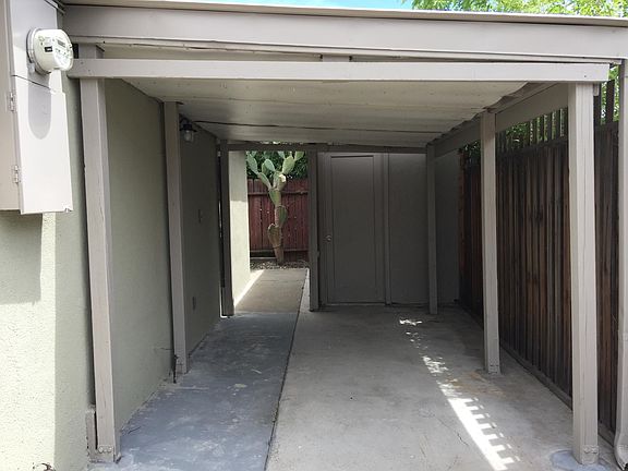 3rd image of 2250 Mangrum Ave