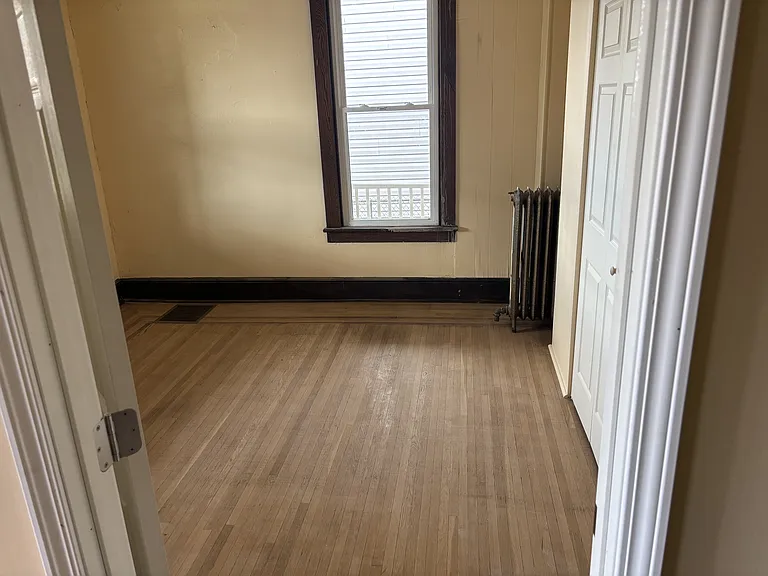 829 Virginia Ave — Photo 11