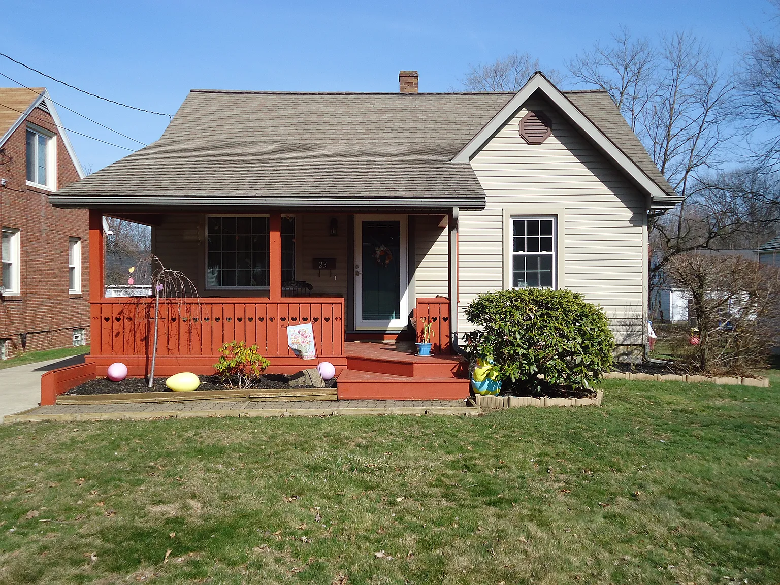 231 S Main St photo 1