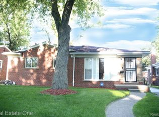 19170 Redfern St, Detroit, MI 48219