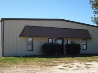 117 E County Line Rd, Springdale, AR 72764